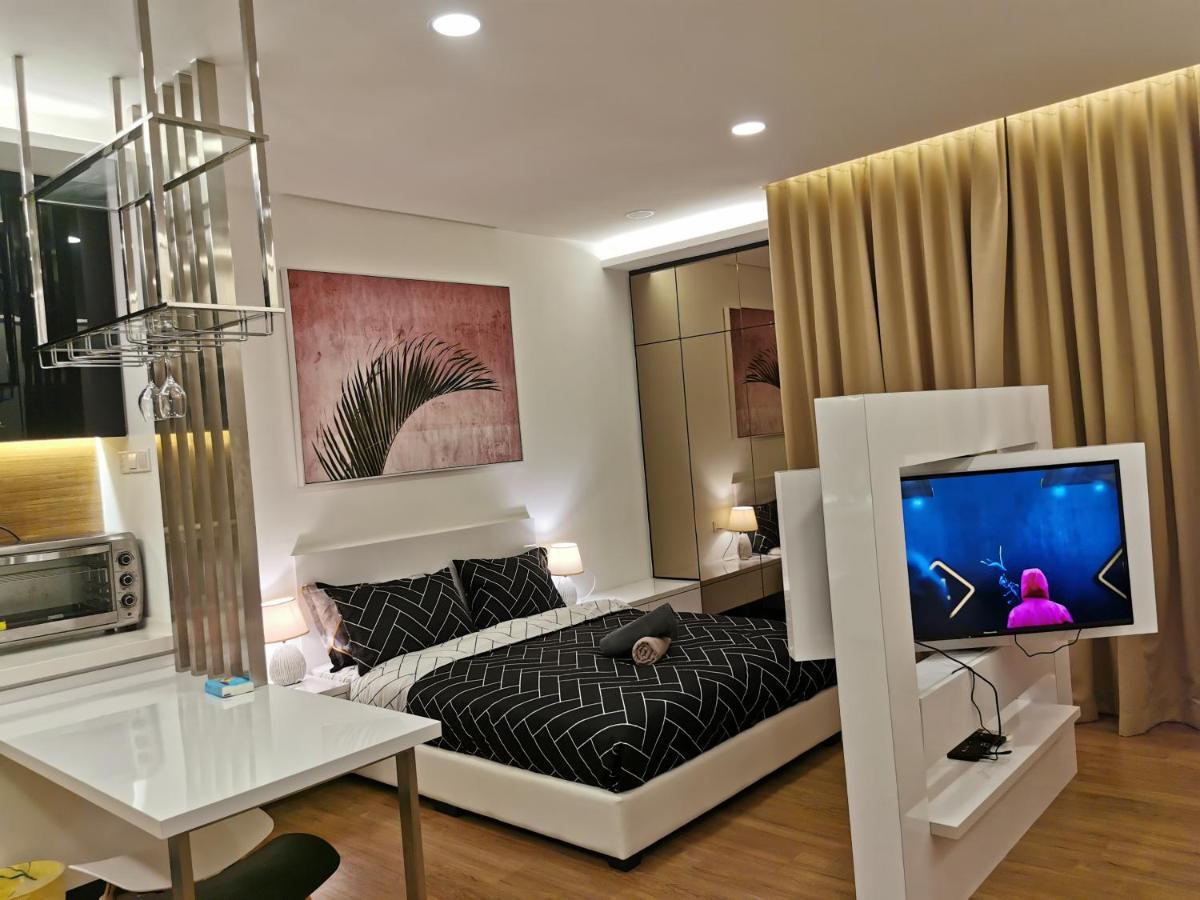 Apartmán Apple 5 @ Menara Simfoni/Symphony Tower Free Wifi/Parking/Tv Box/Nexflix Cheras Exteriér fotografie