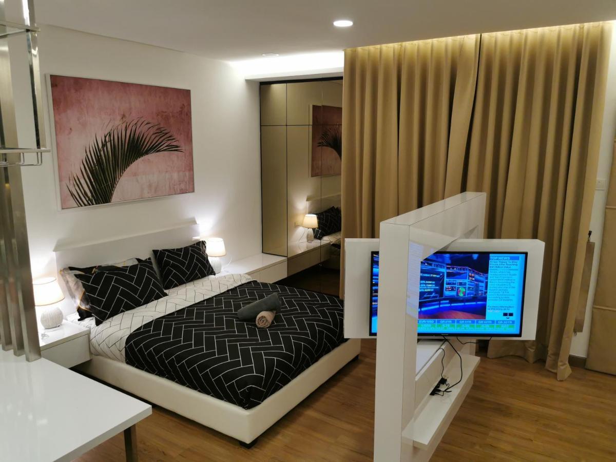 Apartmán Apple 5 @ Menara Simfoni/Symphony Tower Free Wifi/Parking/Tv Box/Nexflix Cheras Exteriér fotografie
